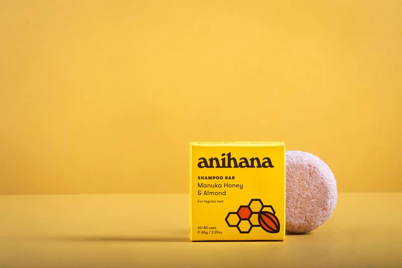 Manuka Honey and Almond Shampoo Bar for regular hair Oh Goodness
