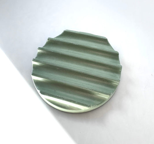 Round Ridge Soap Dish